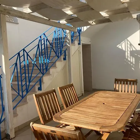 度假居 Casa Jentu 托雷圣乔万尼乌